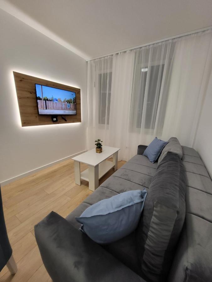 Harmony Suites Sajmiste Kültér fotó
