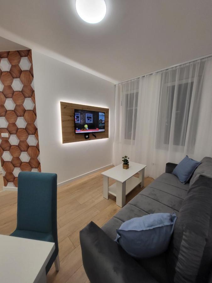Harmony Suites Sajmiste Kültér fotó